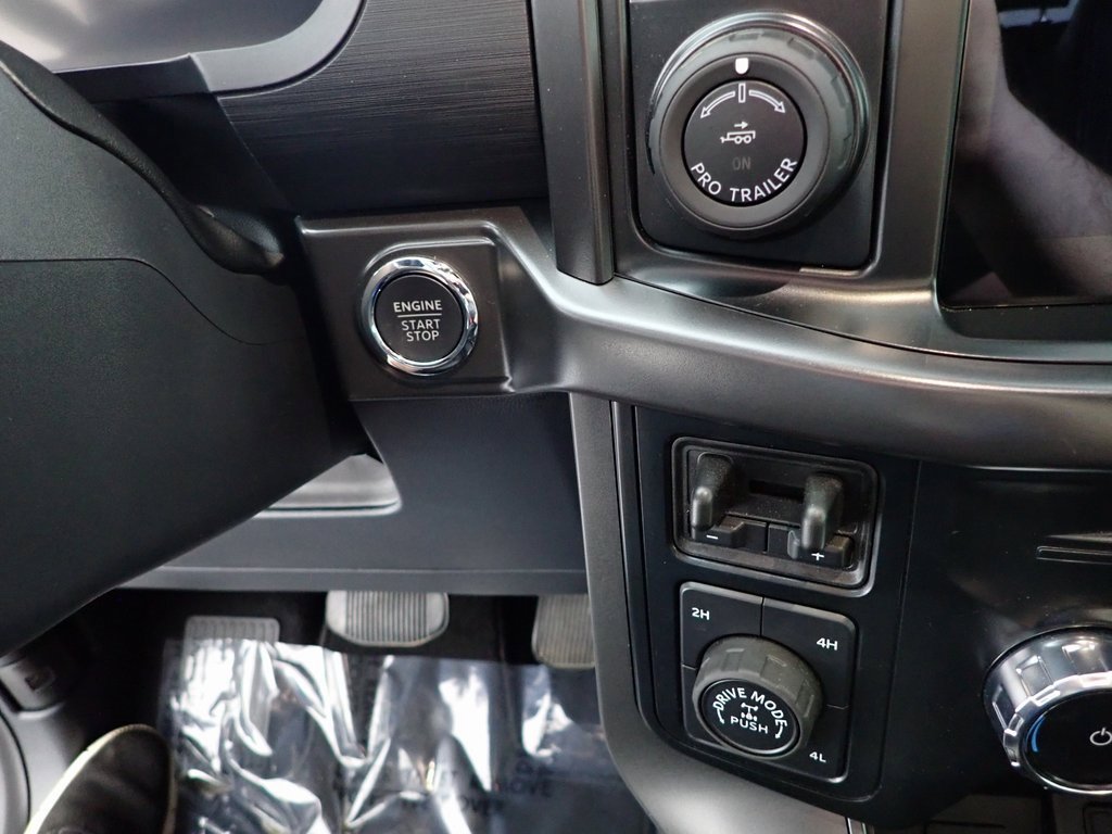 2024 Ford F-150 XLT photo 3