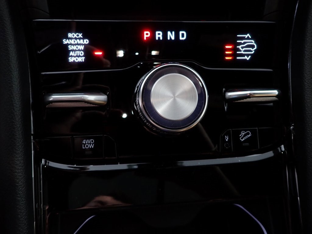 New 2025 Jeep Grand Cherokee Summit Sport Utility