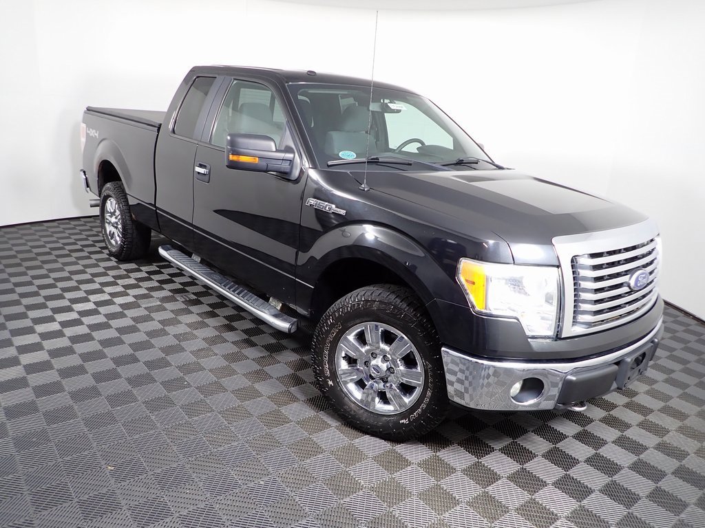 2011 Ford F-150 XLT photo 4