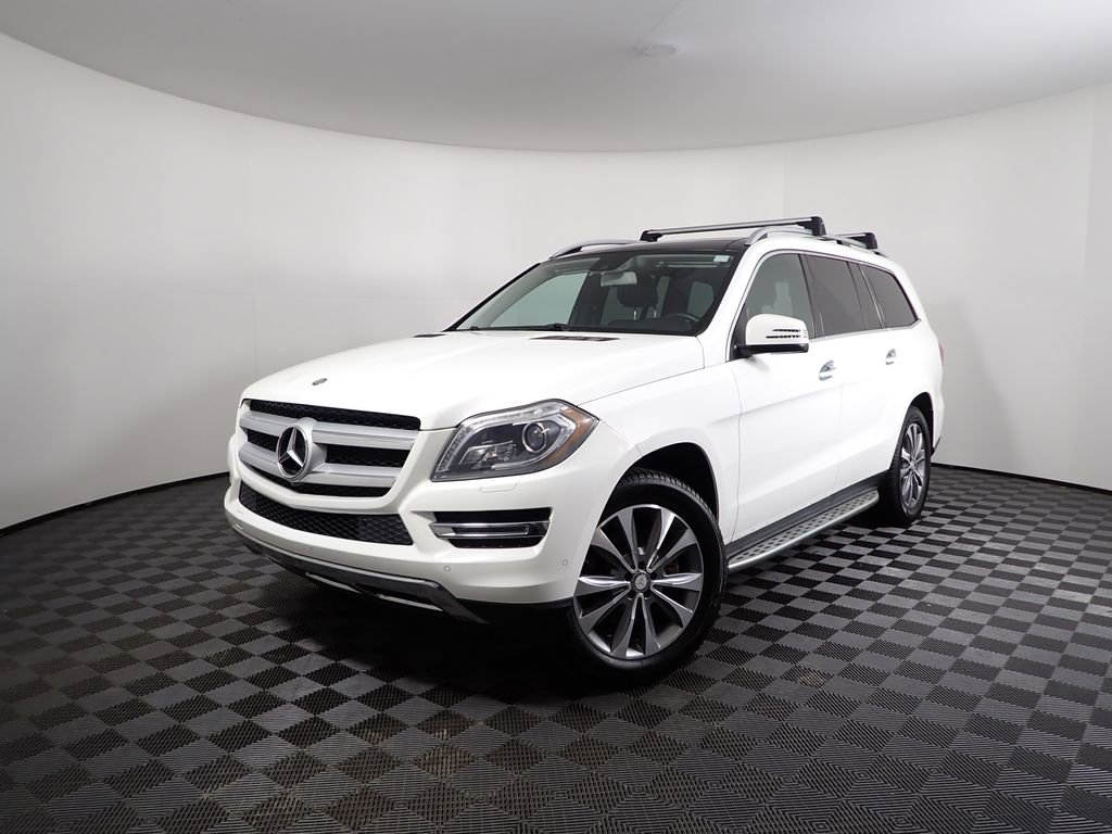 Used 2014 Mercedes-Benz GL-Class GL450 with VIN 4JGDF7CE6EA383911 for sale in Rockbridge, OH