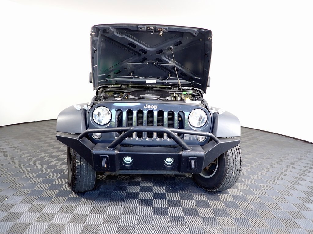 2018 Jeep Wrangler Unlimited Sport S photo 3