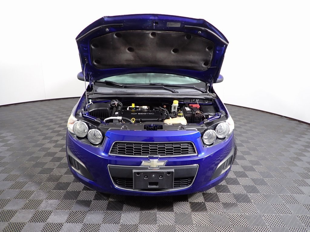 Used 2014 Chevrolet Sonic LT HB Auto LT