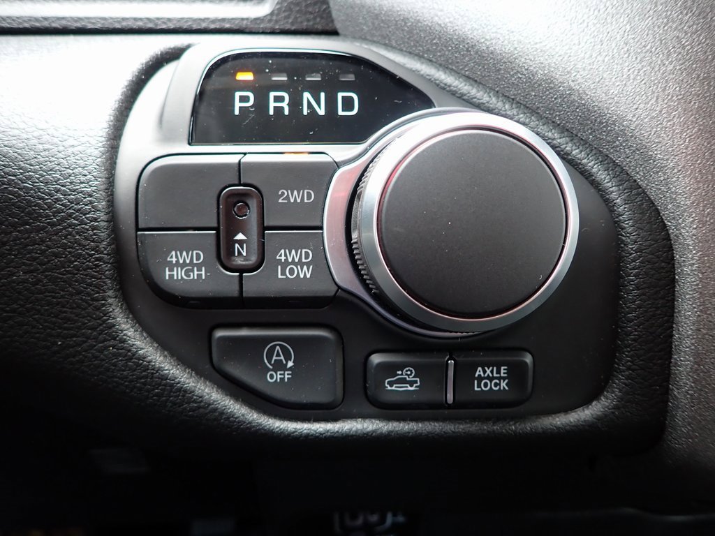 2025 Ram 1500 Warlock photo 2