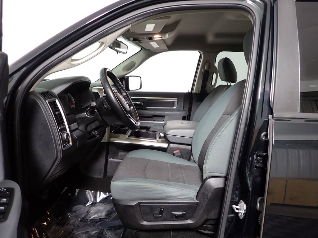 2015 RAM Ram 1500 Pickup SLT - Photo 20