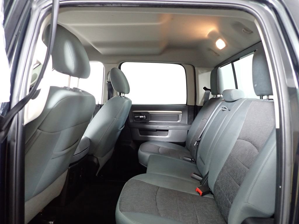 2015 RAM Ram 1500 Pickup SLT - Photo 31