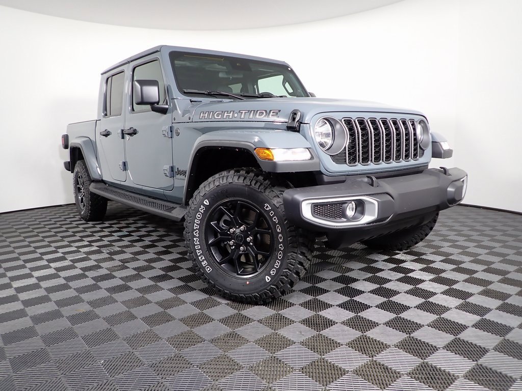 2025 Jeep Gladiator High Tide's photo