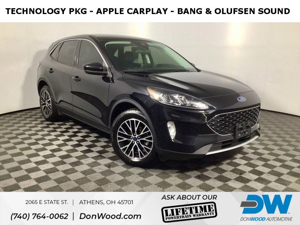 2022 Ford Escape SEL's photo