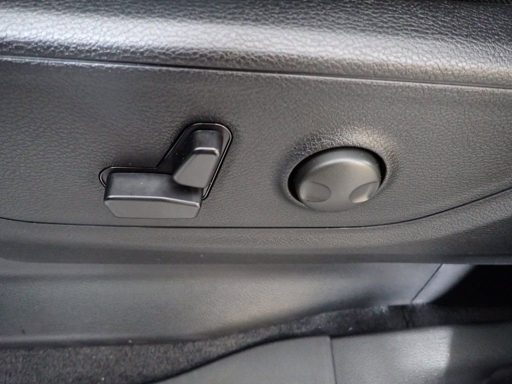 2025 RAM 1500 Big Horn/Lone Star - Photo 21