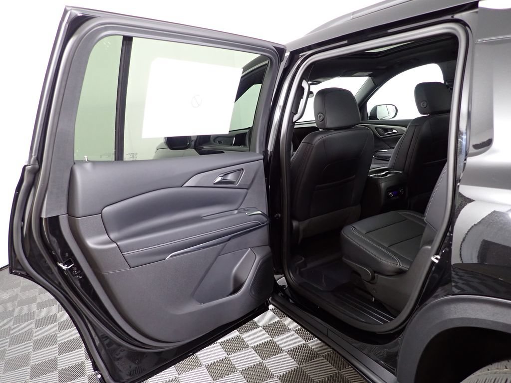 2026 Chevrolet Traverse LT - Photo 34