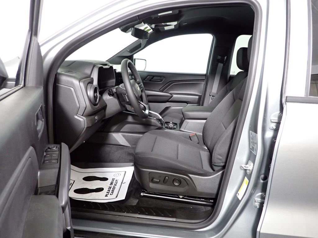 2026 Chevrolet Colorado Work Truck - Photo 18