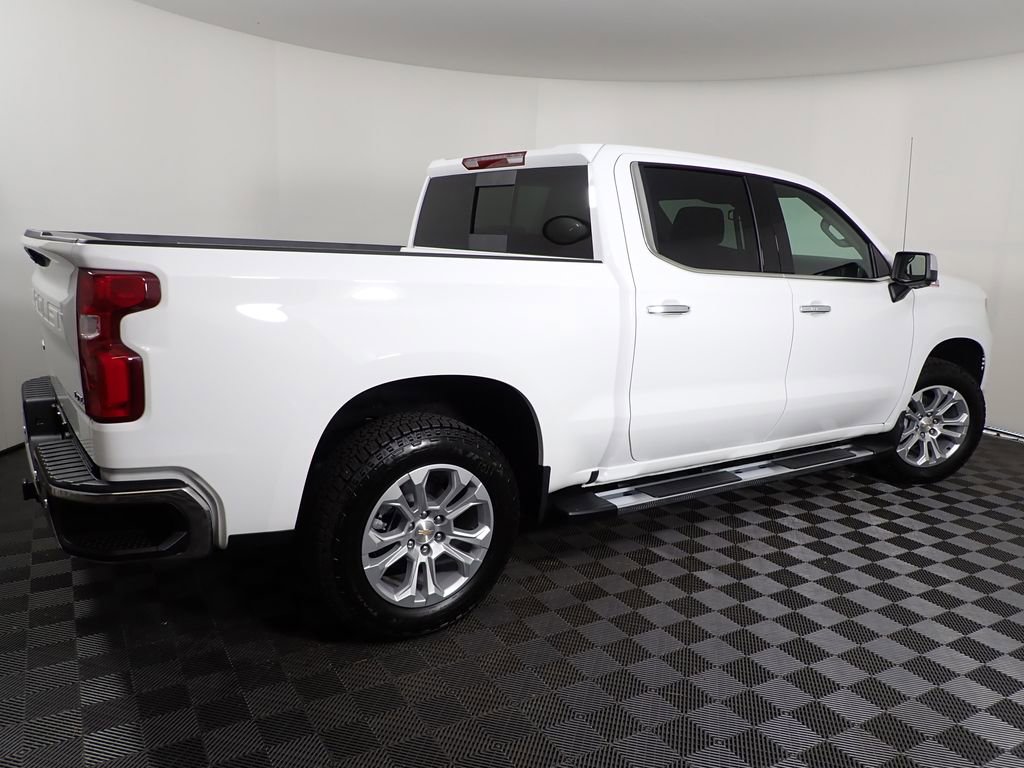 2026 Chevrolet Silverado 1500 LTZ - Photo 18