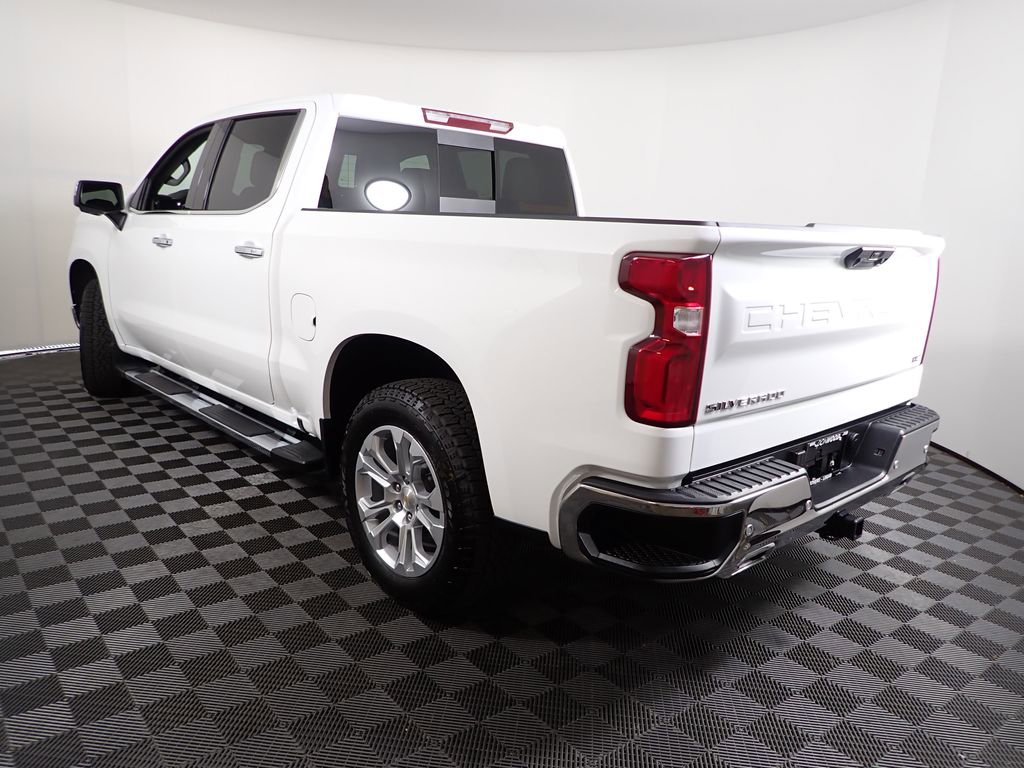 2026 Chevrolet Silverado 1500 LTZ - Photo 14