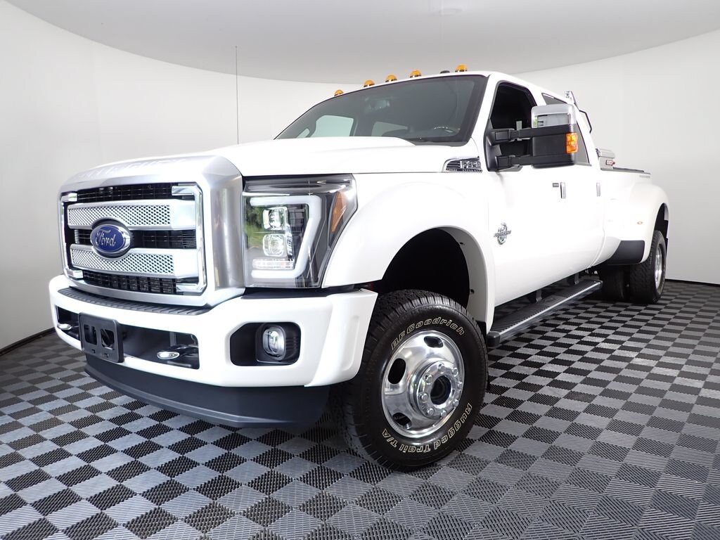 Used 2014 Ford F-450 Lariat Truck