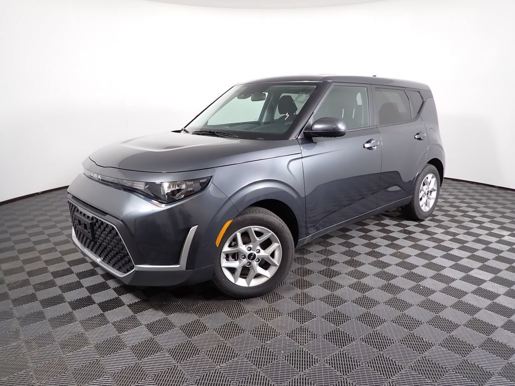 2025 Kia Soul LX - Photo 8