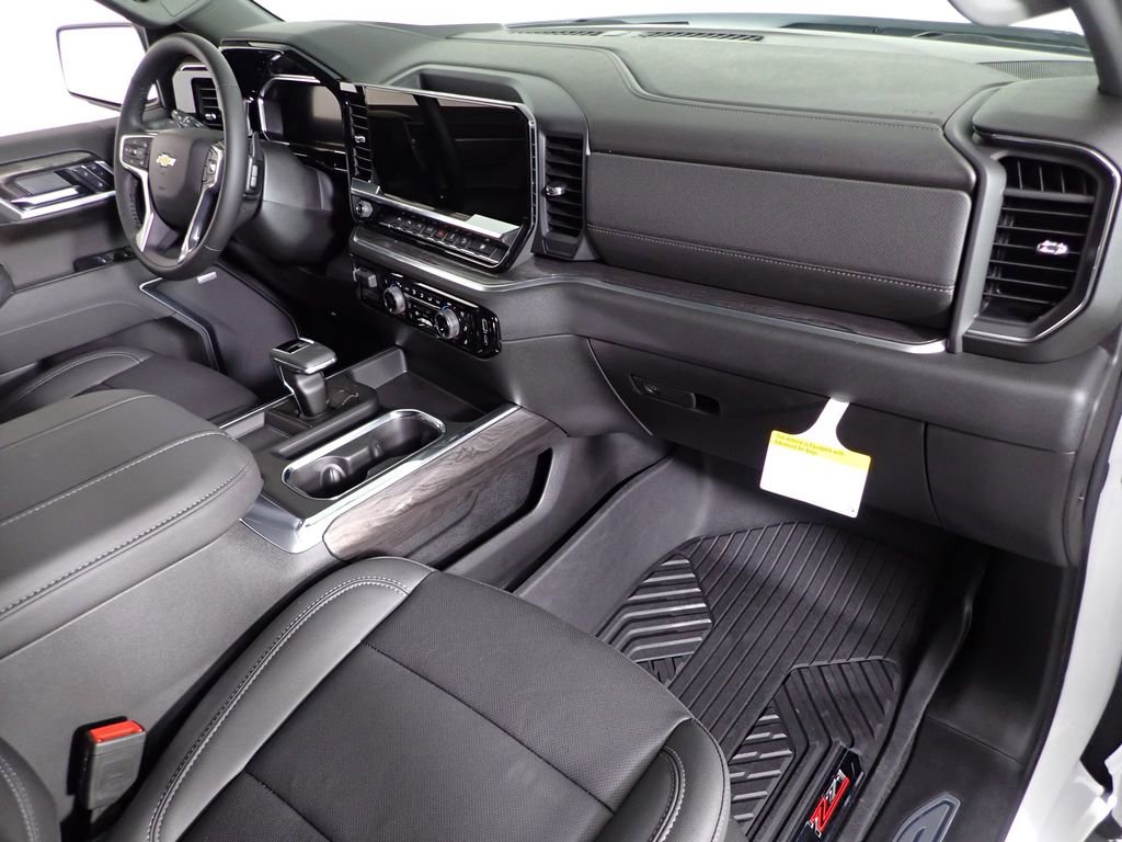 2026 Chevrolet Silverado 1500 LTZ - Photo 37