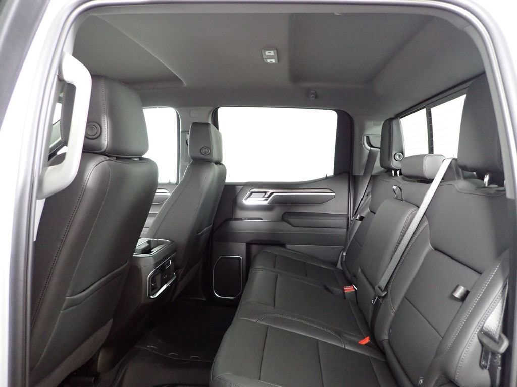 2026 Chevrolet Silverado 1500 LTZ - Photo 31