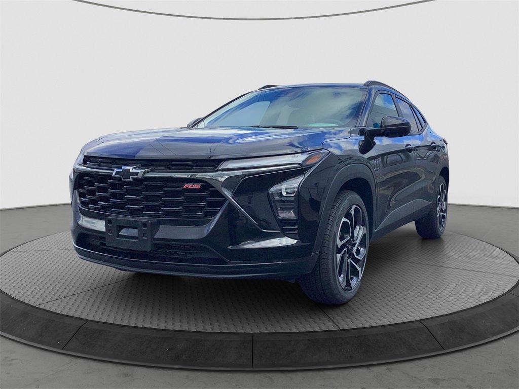 2025 Chevrolet Trax photo 3