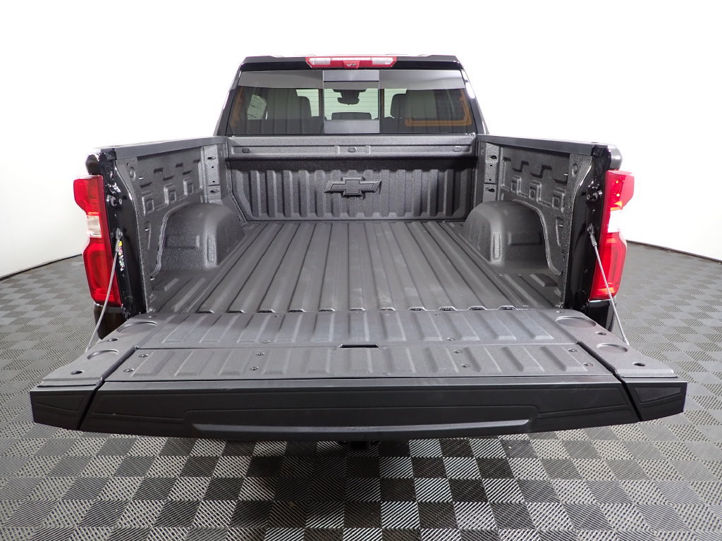2026 Chevrolet Silverado 1500 ZR2 - Photo 18