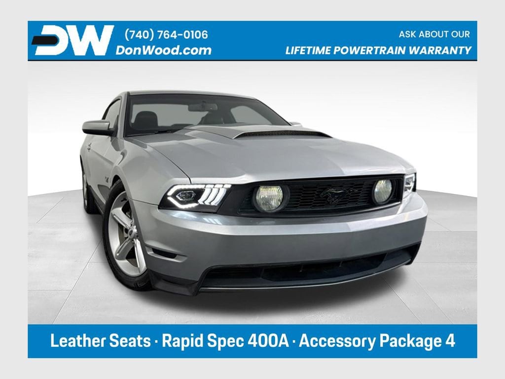 2010 Ford Mustang GT Premium's photo