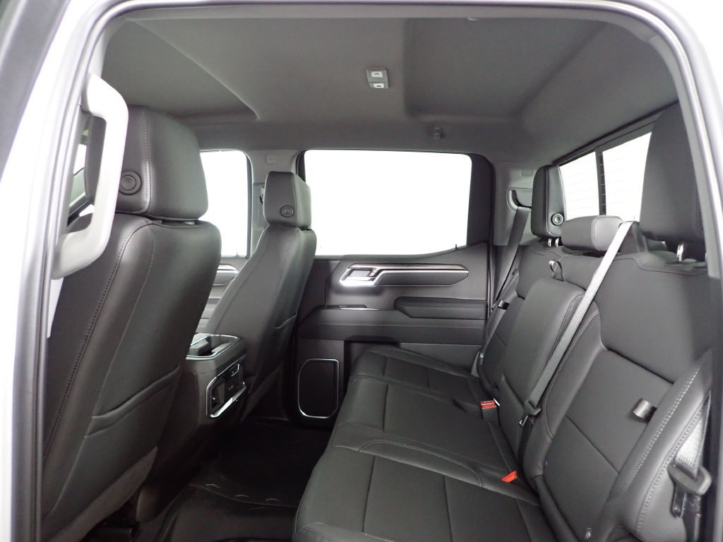 2026 Chevrolet Silverado 1500 LTZ - Photo 30