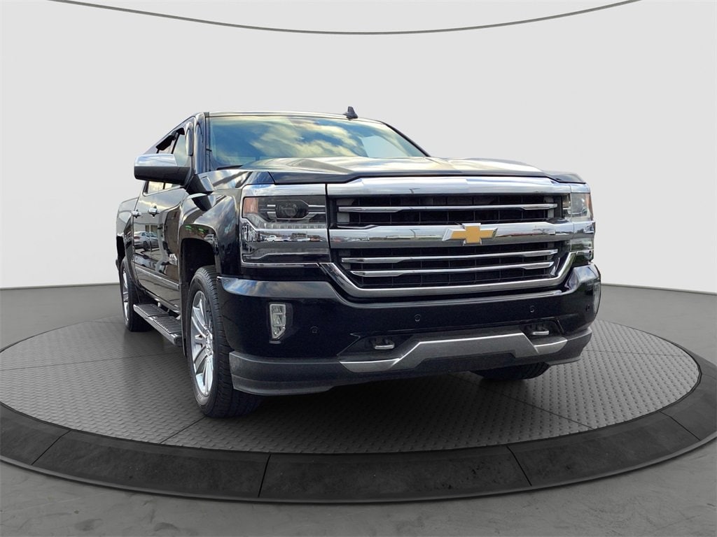 2017 Chevrolet Silverado 1500 High Country's photo