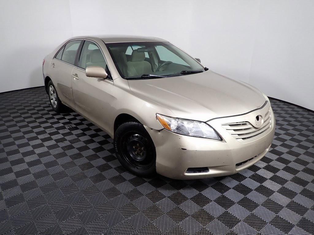 2009 Toyota Camry photo 2