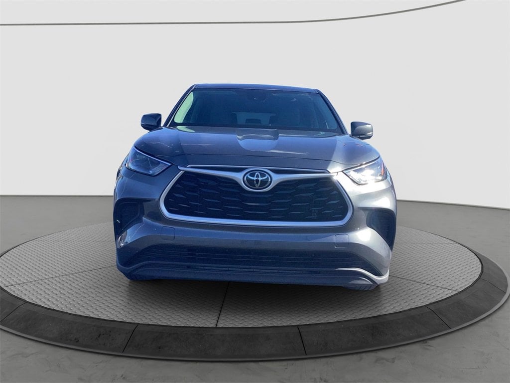 2023 Toyota Highlander SUV 