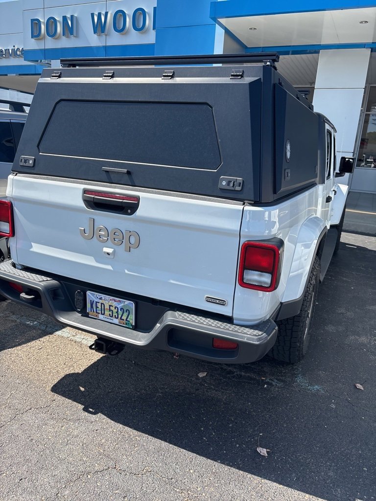 2020 Jeep Gladiator Overland photo 3