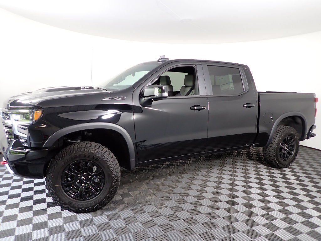 2026 Chevrolet Silverado 1500 ZR2 - Photo 12