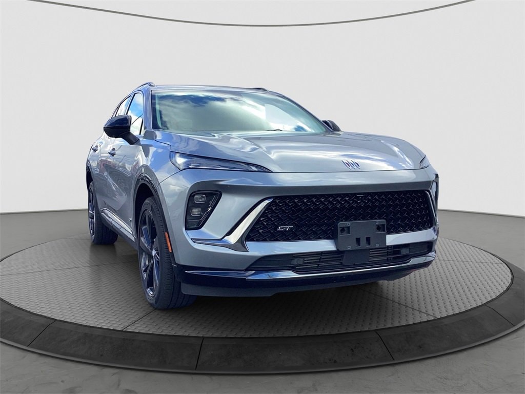 2025 Buick Envision Sport Touring's photo