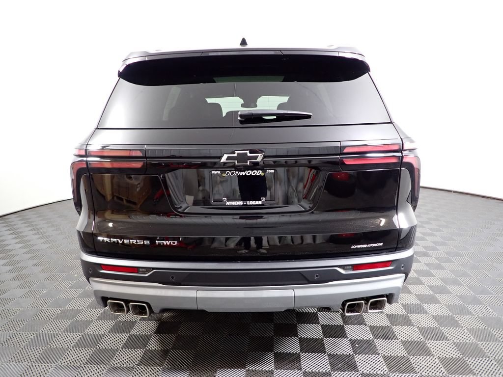 2026 Chevrolet Traverse LT - Photo 15