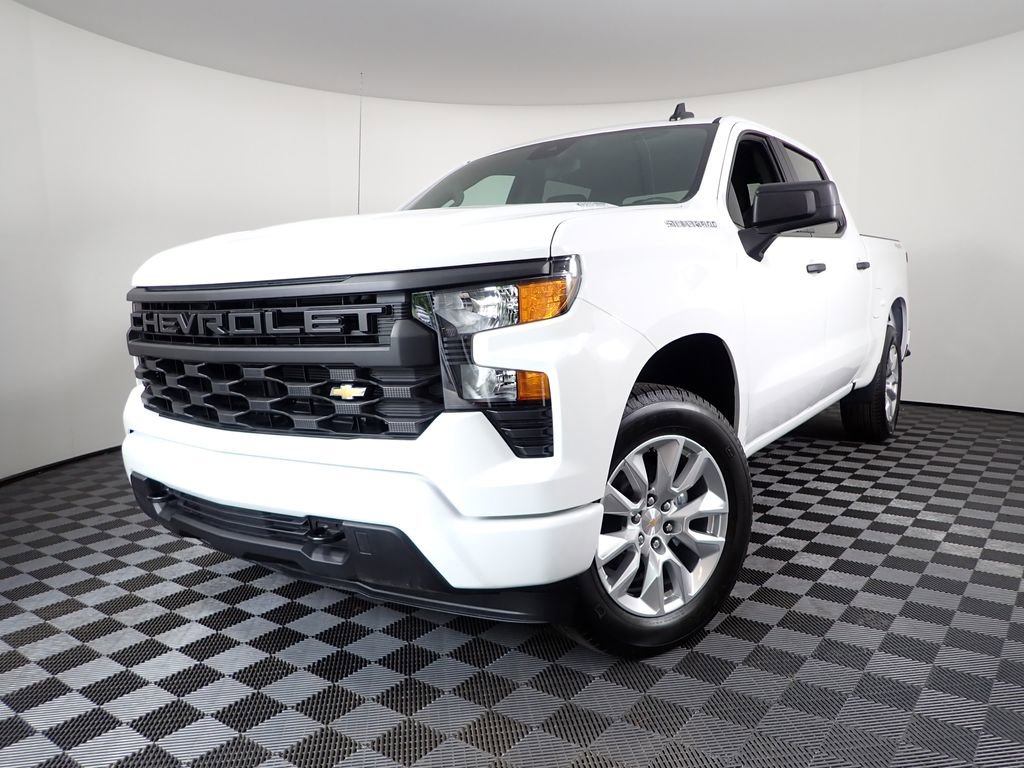 2026 Chevrolet Silverado 1500 Custom - Photo 2