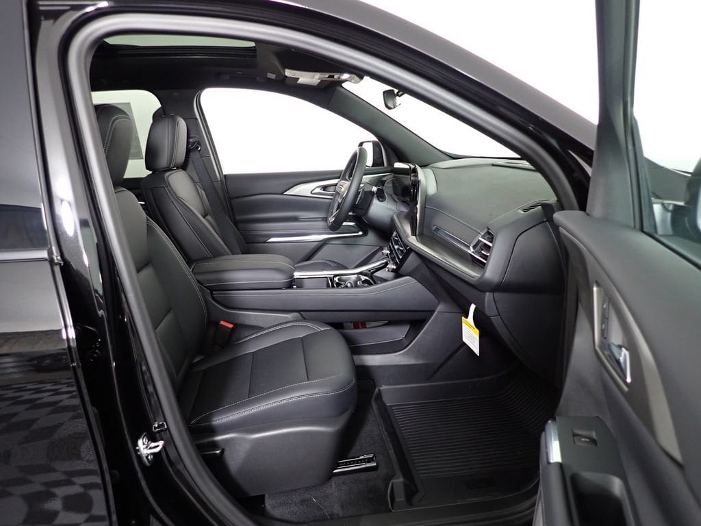 2026 Chevrolet Traverse LT - Photo 41