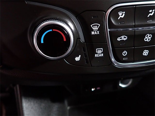 2018 Chevrolet Traverse 1LT photo 3