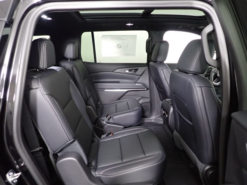 2026 Chevrolet Traverse LT - Photo 37