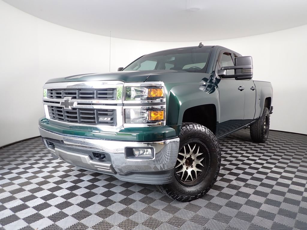 Used 2014 Chevrolet Silverado 1500 LT with VIN 1GCVKREC9EZ350267 for sale in Logan, OH