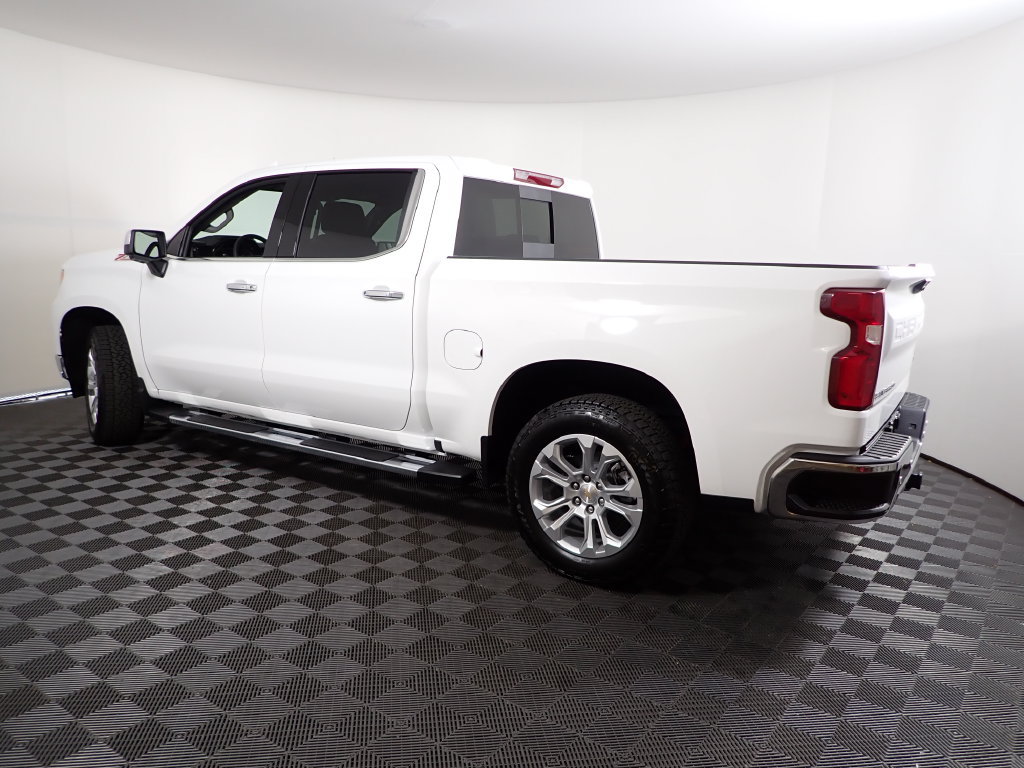 2026 Chevrolet Silverado 1500 LTZ - Photo 12