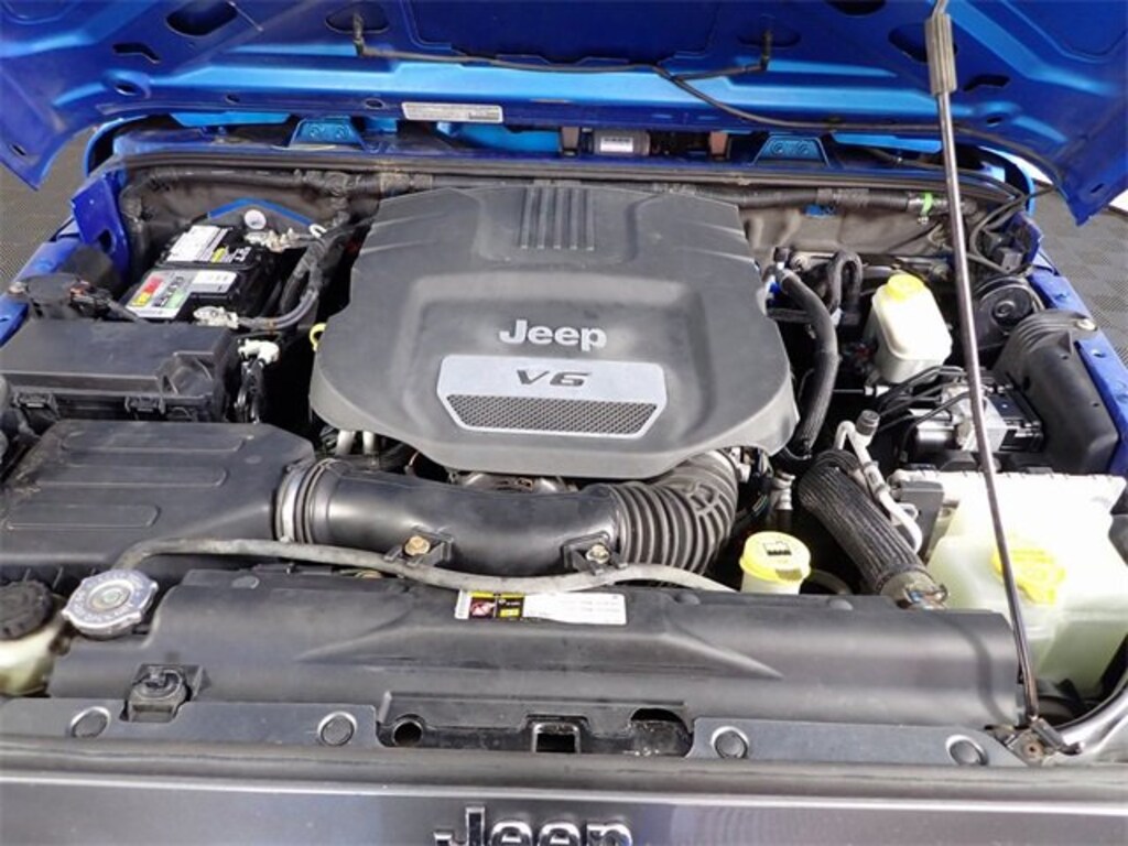 Used 2014 Jeep Wrangler Unlimited Freedom Edition SUV