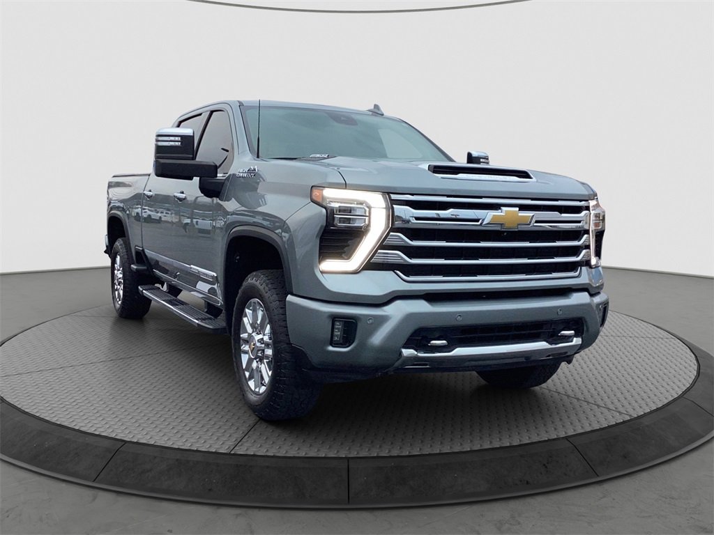 2024 Chevrolet Silverado 3500HD High Country's photo