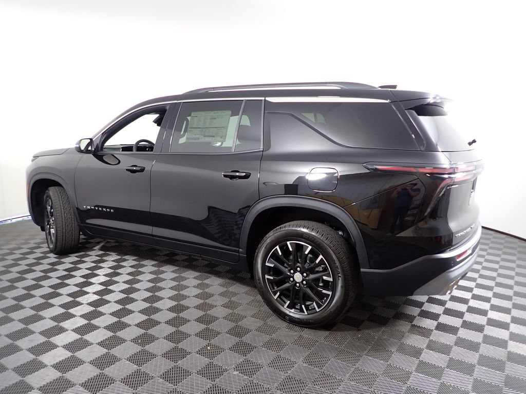 2026 Chevrolet Traverse LT - Photo 13