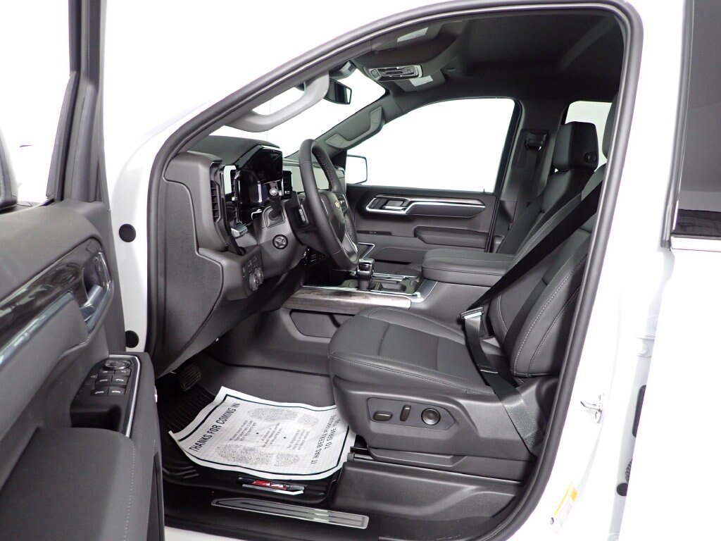 2026 Chevrolet Silverado 1500 LTZ - Photo 21