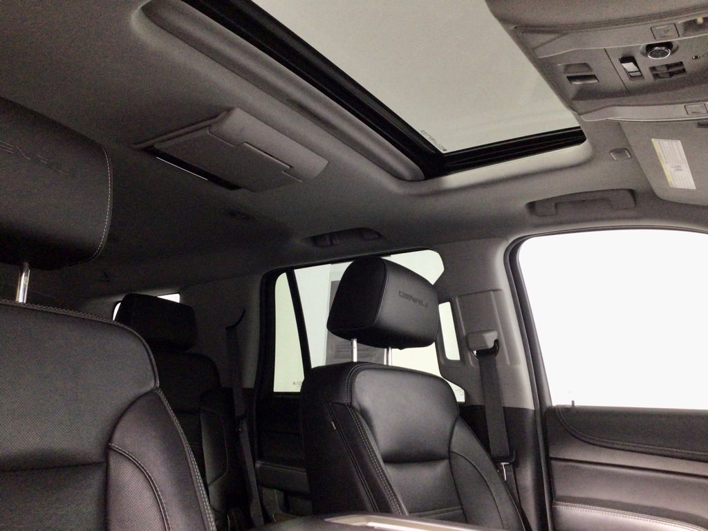 2020 Gmc Yukon Denali photo 3