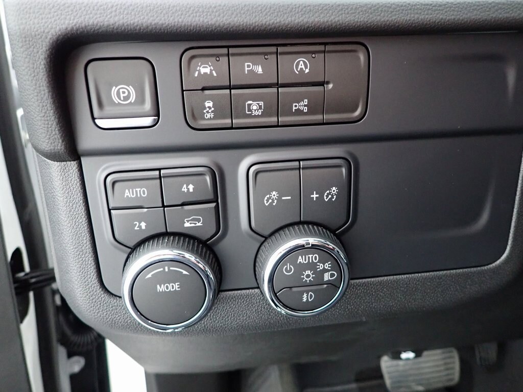 New 2025 Chevrolet Tahoe Premier SUV