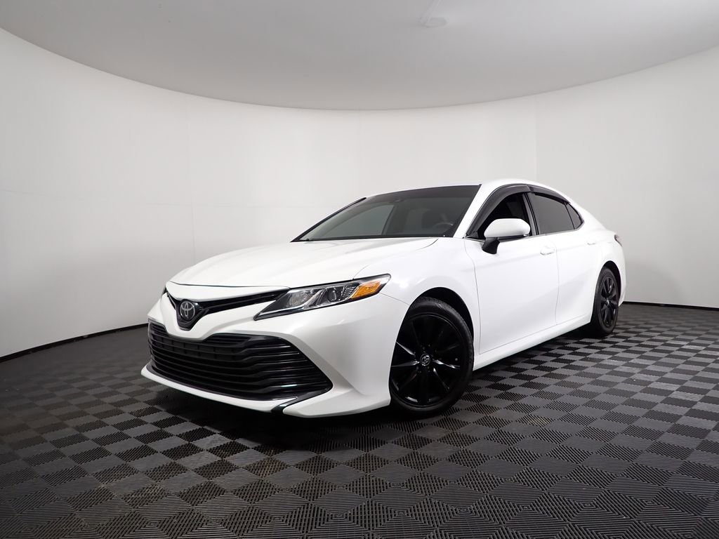 Used 2020 Toyota Camry LE with VIN 4T1C11AK6LU927755 for sale in Logan, OH