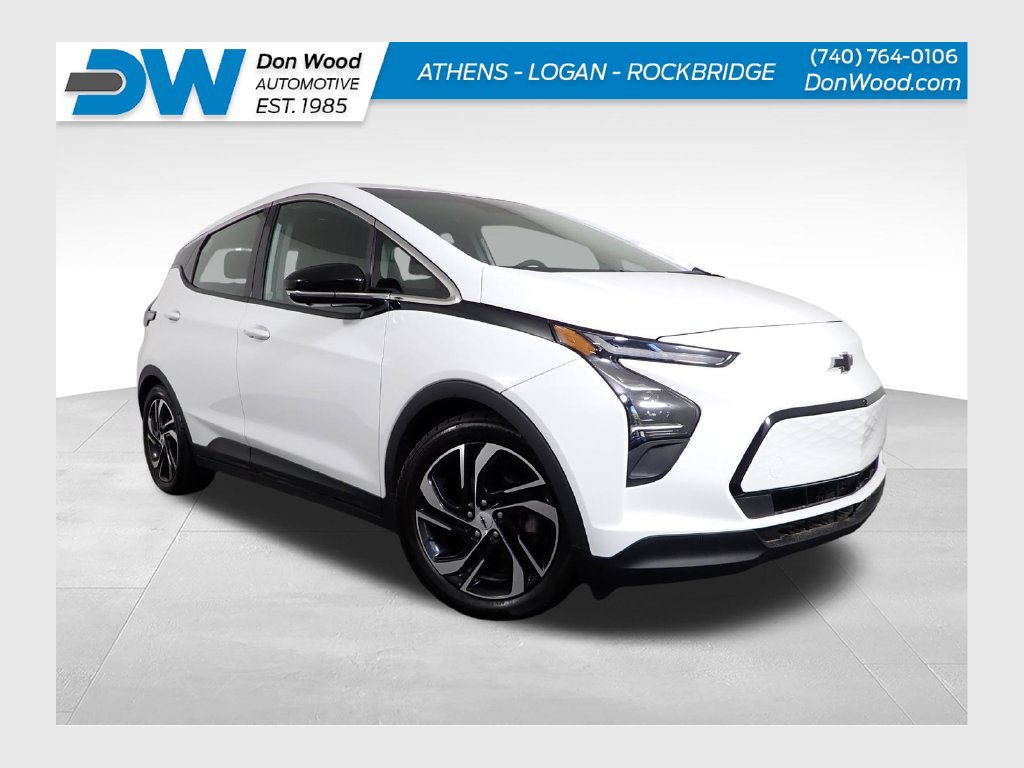 Used 2022 Chevrolet Bolt EV 2LT with VIN 1G1FX6S02N4102110 for sale in Logan, OH