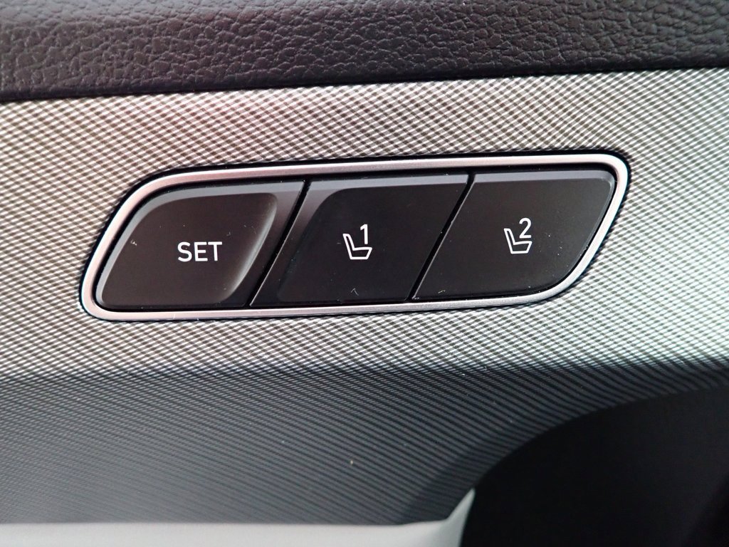 2024 Hyundai Palisade SEL photo 2