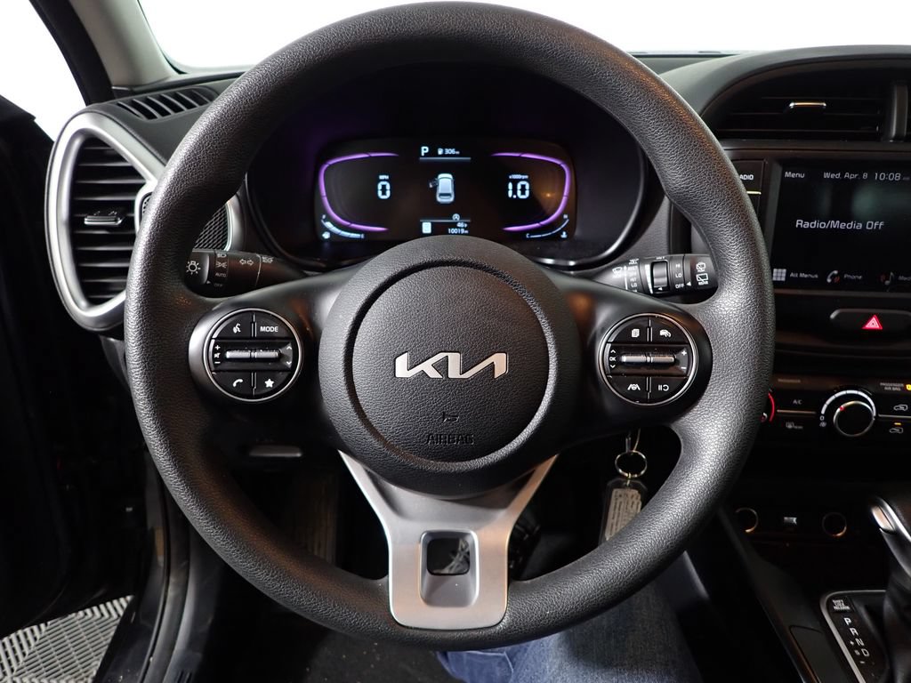 2025 Kia Soul LX - Photo 20