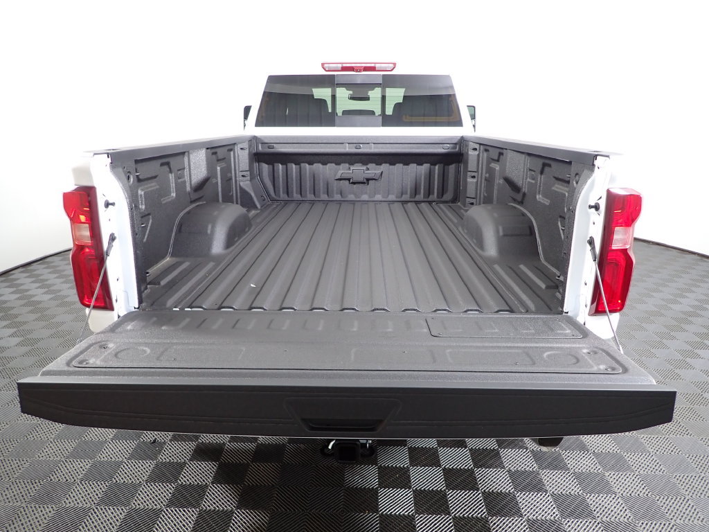 2026 Chevrolet Silverado 3500 HD High Country - Photo 16