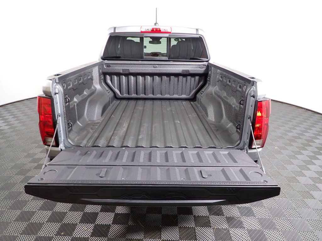 2026 Chevrolet Colorado Work Truck - Photo 13