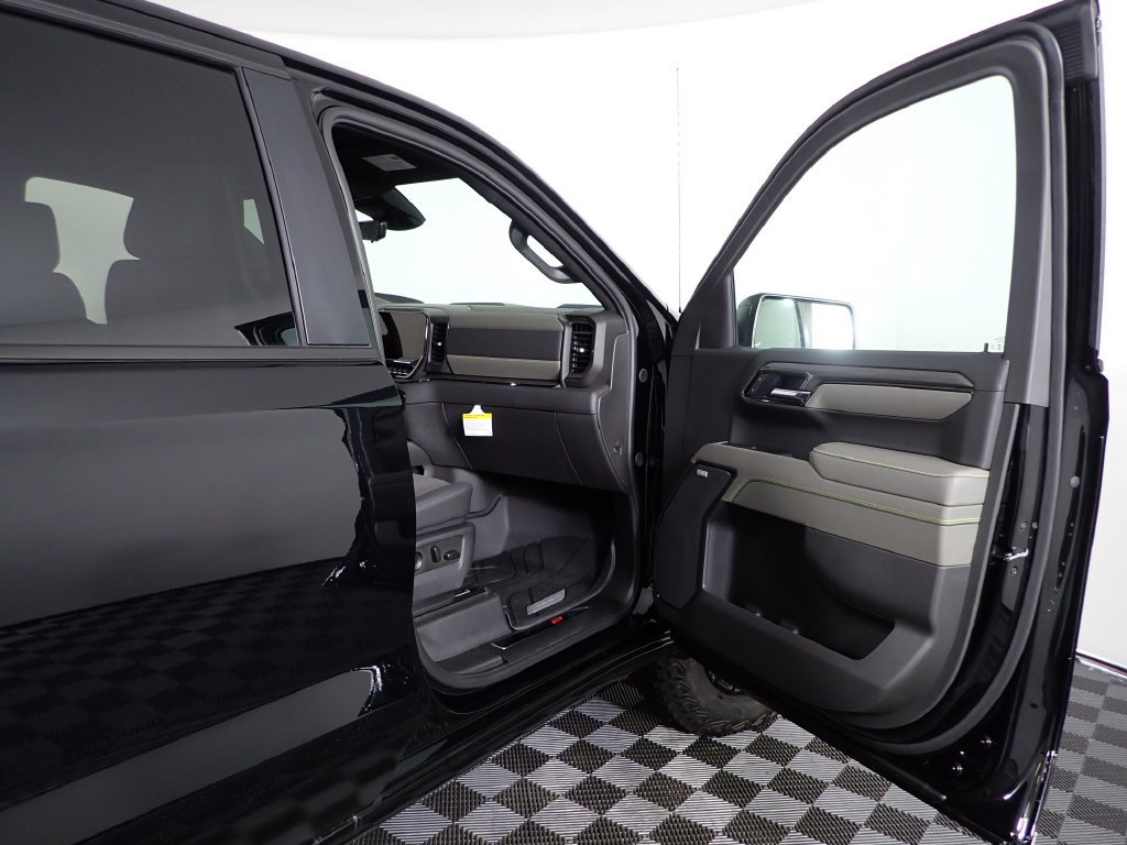 2026 Chevrolet Silverado 1500 ZR2 - Photo 41